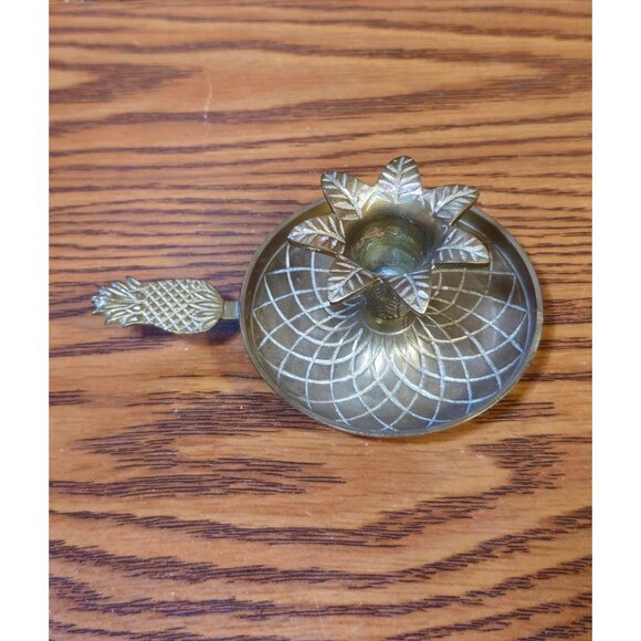 Vintage Pineapple Motif Brass Chamberstick Candleholder - Picture 5 of 6